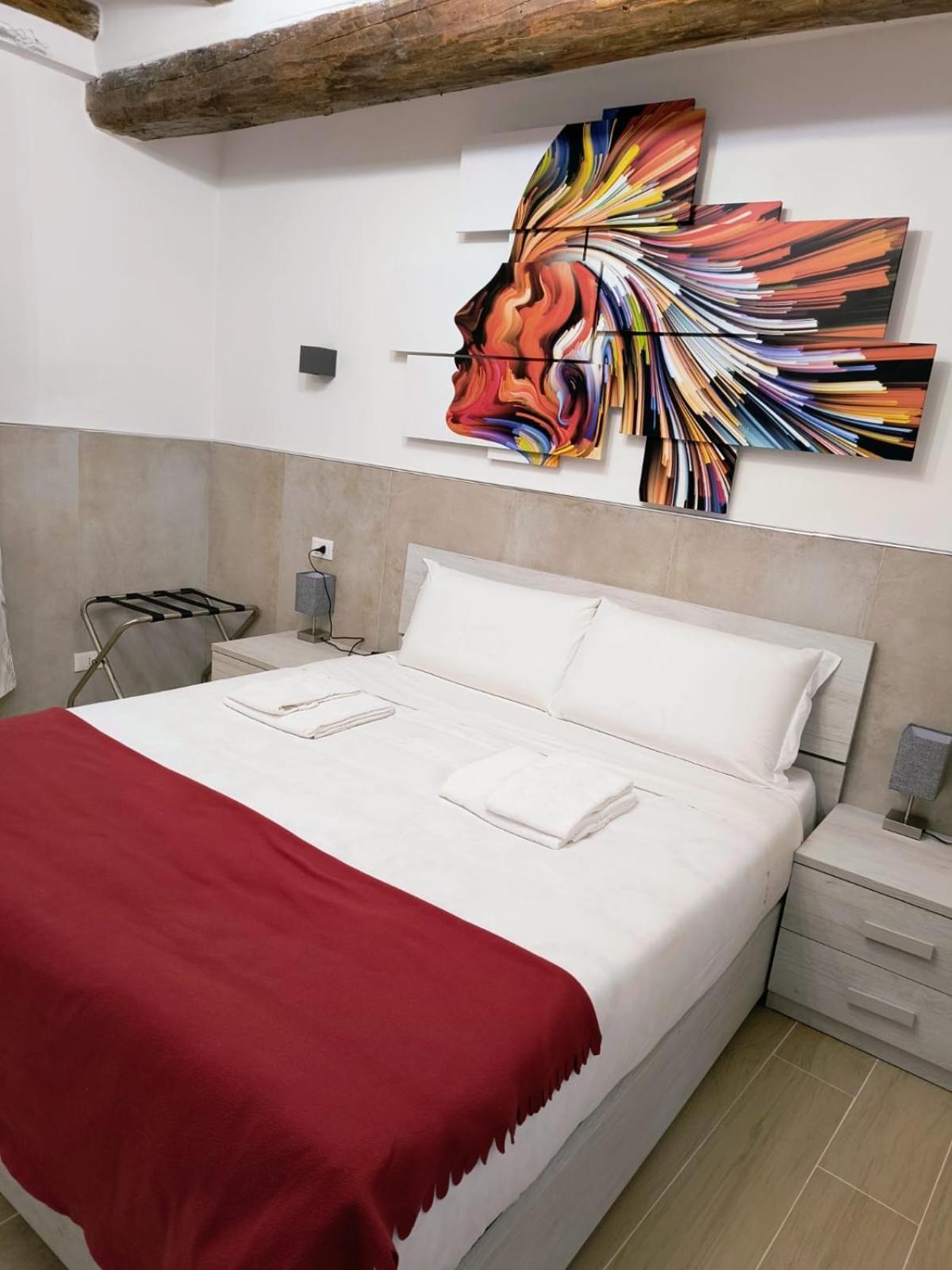 50 Tourist House Bologna - Pratello - Self Check-In Apartment Ngoại thất bức ảnh