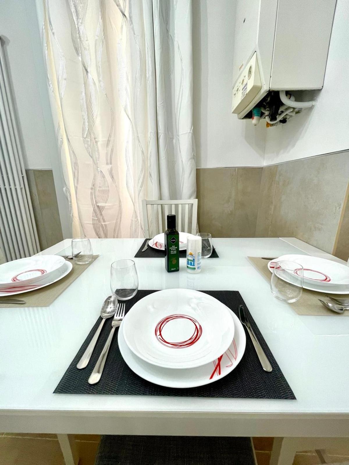 50 Tourist House Bologna - Pratello - Self Check-In Apartment Ngoại thất bức ảnh
